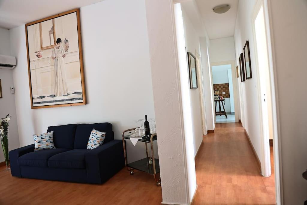 La Casa Del Maggiore, Tra Mare E Centro Apartment Palermo Bagian luar foto